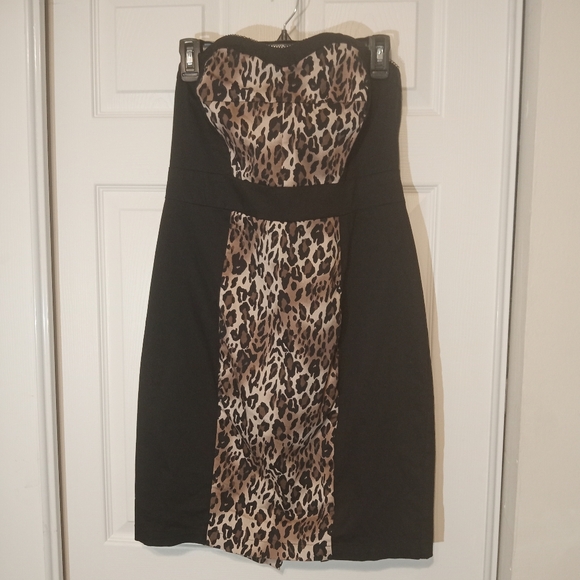 Torrid SZ 12 US Leopard Print Strapless Dress Rockabilly - Picture 3 of 5